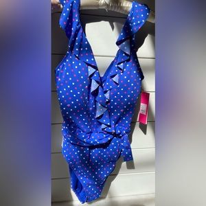 NWT Borealis Blue Lilly Squared Sz 12 and Sz 16 available.